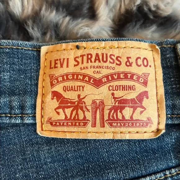 Levi Strauss jean shorts size 27 new never worn never washed - Picture 5 of 13